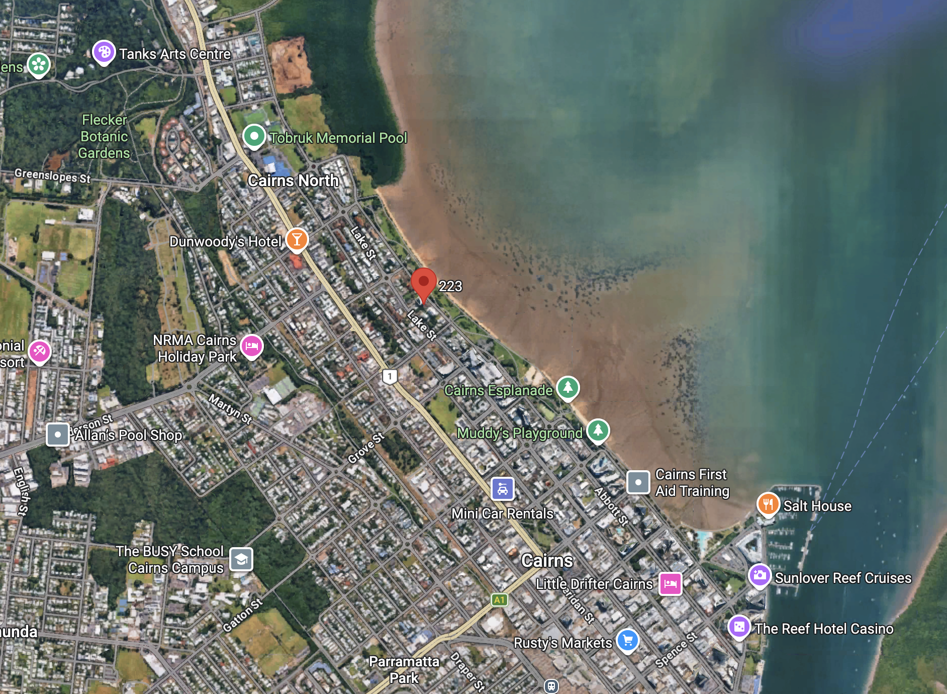 Static map showing The Oceanfront Cairns location on the Cairns Esplanade